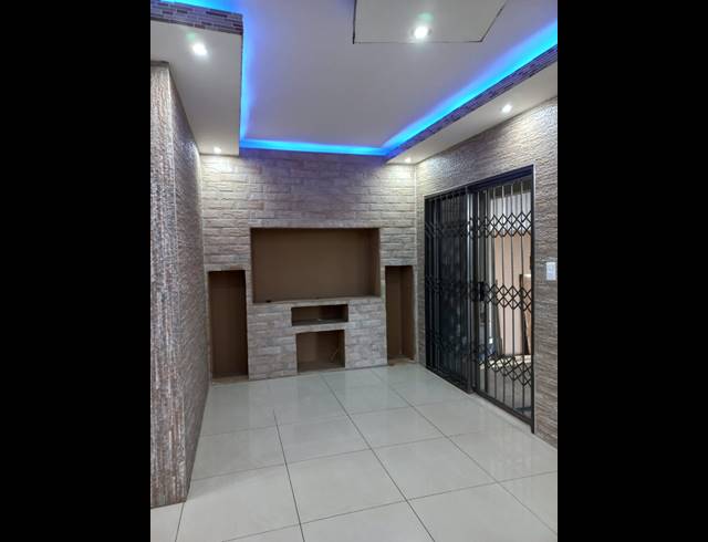 2 BEDROOM APARTMENT RENTED IN EASTBURY